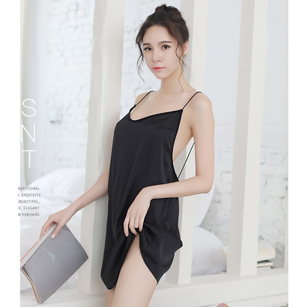 [Che tên] Váy ngủ lụa satin 2 dây mảnh gợi cảm - Đen