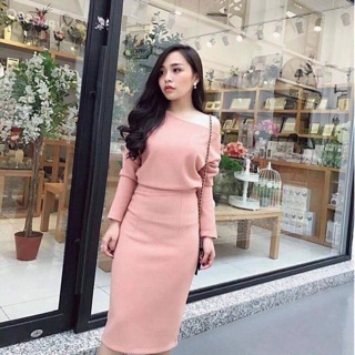 Đầm body len rớt vai