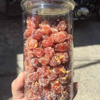 Chùm ruột, me muối ớt.