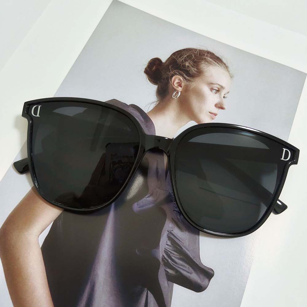 Kính Mát Gọng Chữ D Chống Tia Cực Tím Thời Trang Cho Nữ
