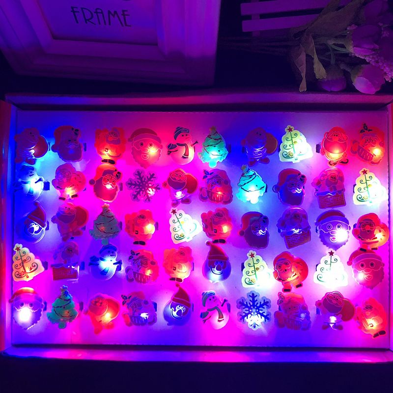 Set 50 Nhẫn Silicon Mềm Phát Sáng Hình Ông Già Noel