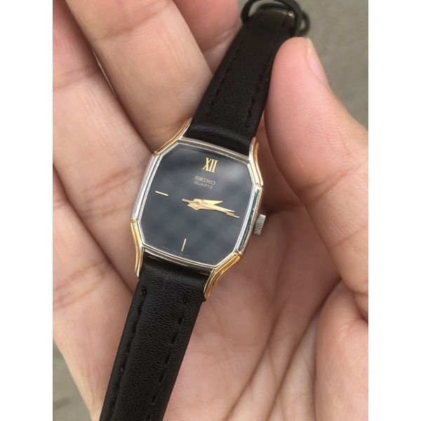 Đồng hồ nữ SEIKO CHÉM CẠNH NHẬT HÀNG 2hand