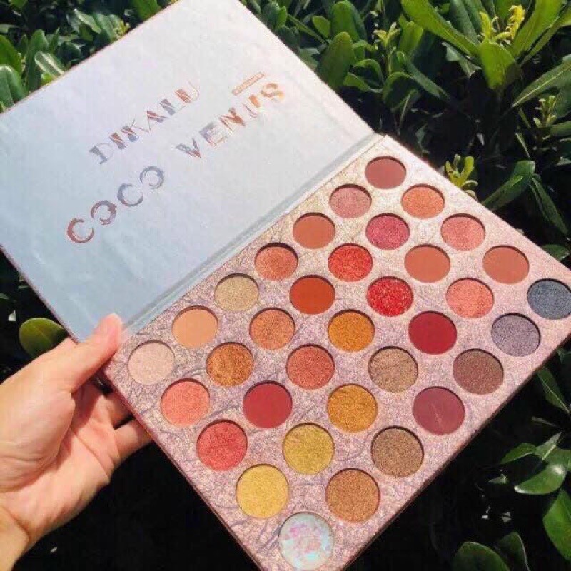 Bảng phấn mắt Coco venuss
