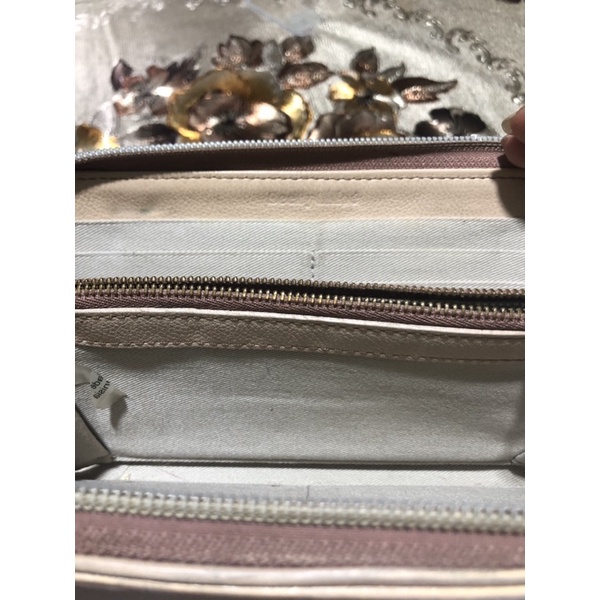 Ví hiệu hàng si tuyển