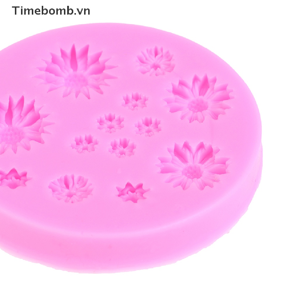 Khuôn Silicone Làm Bánh Hình Hoa Cúc Xinh Xắn