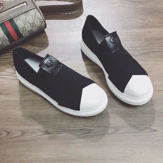 Giày thể thao dây chéo mẫu mới