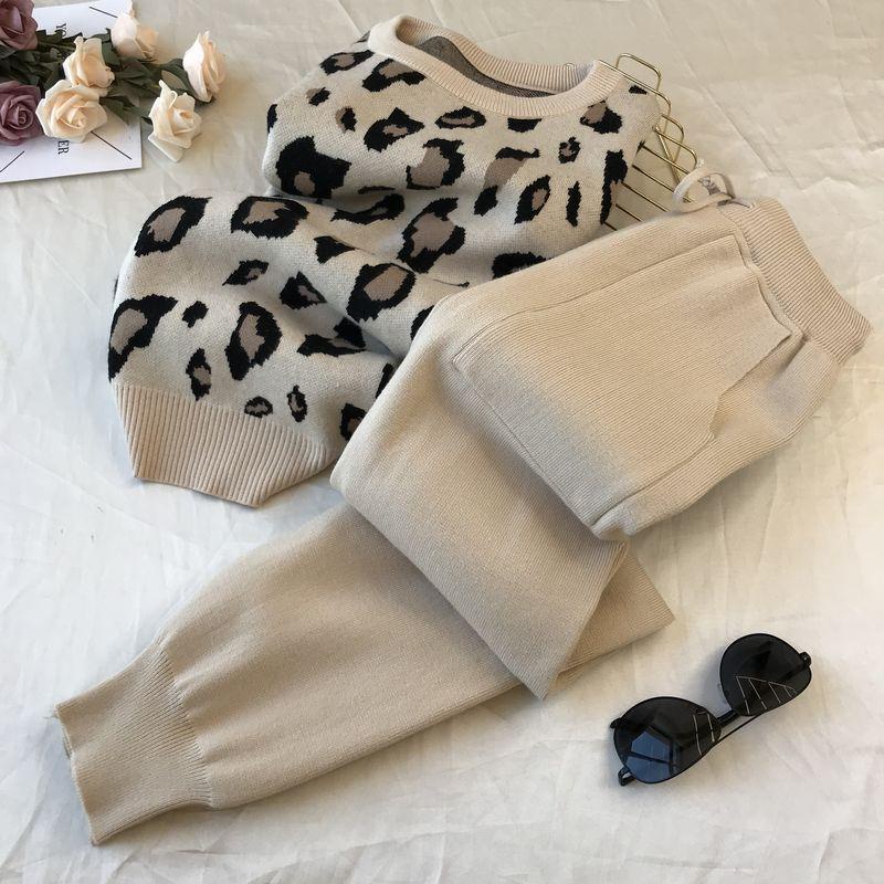 Hàng Mới Về Mới Set Áo Thun Dài Tay In Họa Tiết Da Báo Và Quần Skinny Đơn Giản Dành Cho Nữ
