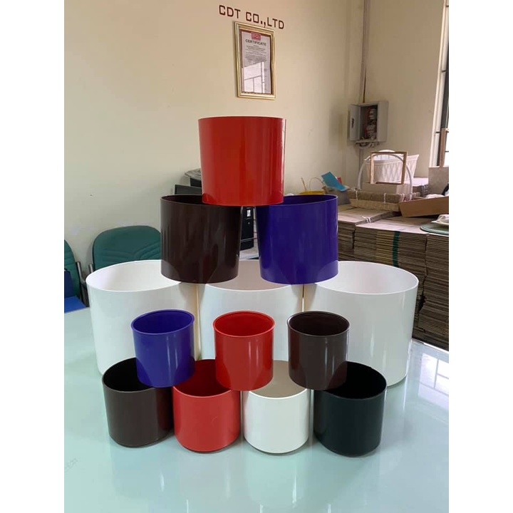 Chậu trụ tròn giả sứ đk 28cm màu trắng