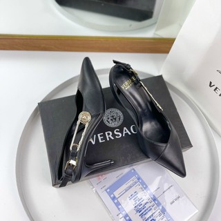 guốc versace mũi nhọn