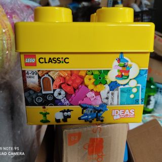 Hộp Lego classic sáng tạo 10692 gồm 221 chi tiết