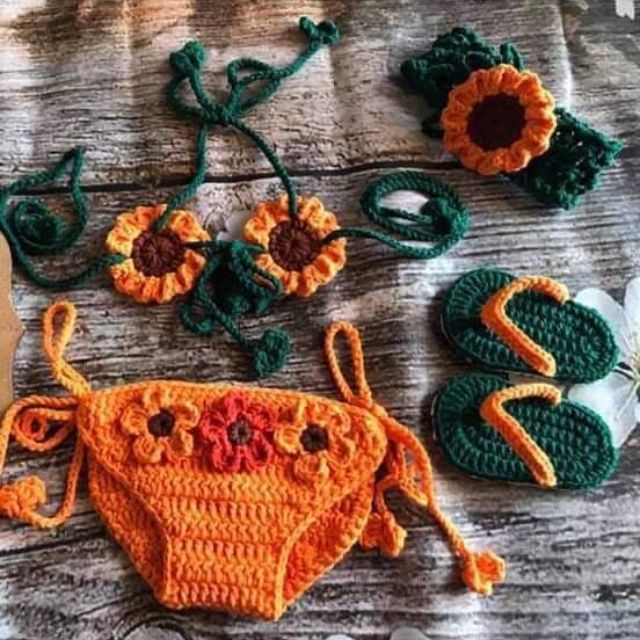 bikini len cho bé yêu ( thêm mẩu ở hình sau)