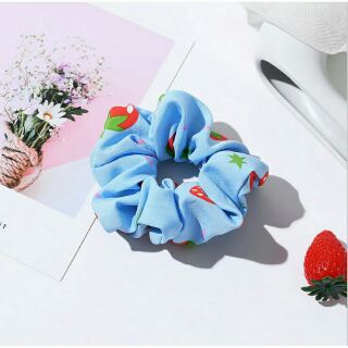 SCRUCHIES TRÁI DÂU ĐÀ LẠT CUTE