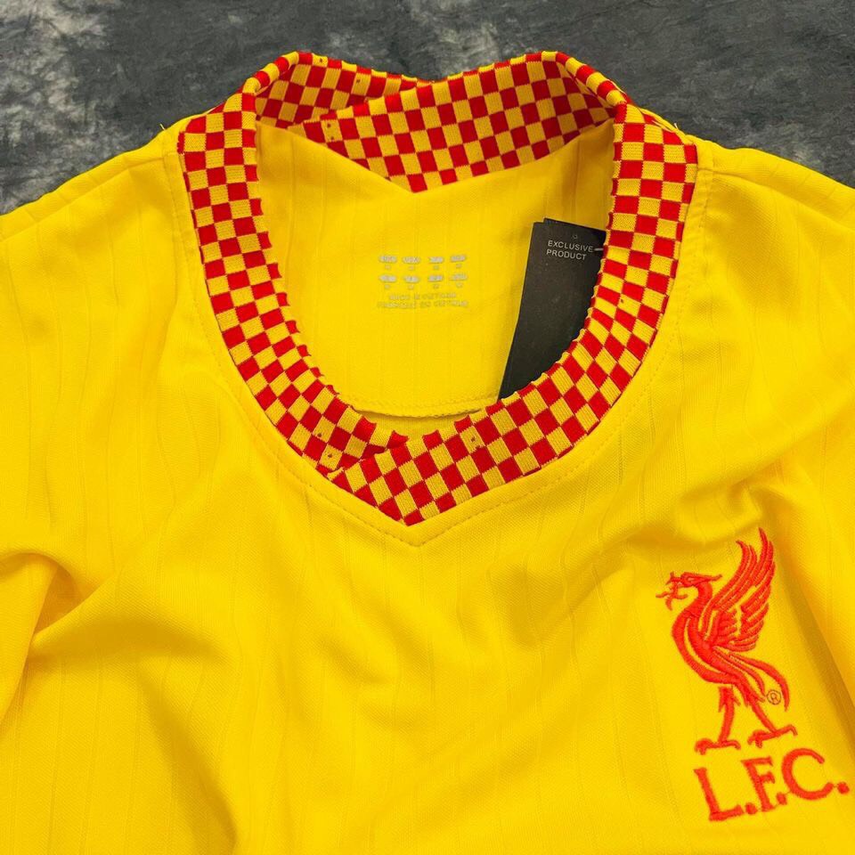 Áo Bóng Đá CLB Liverpool - Nhiều Màu - Chuẩn Mẫu Thi Đấu - Vải Polyester Thái Gai Lưới