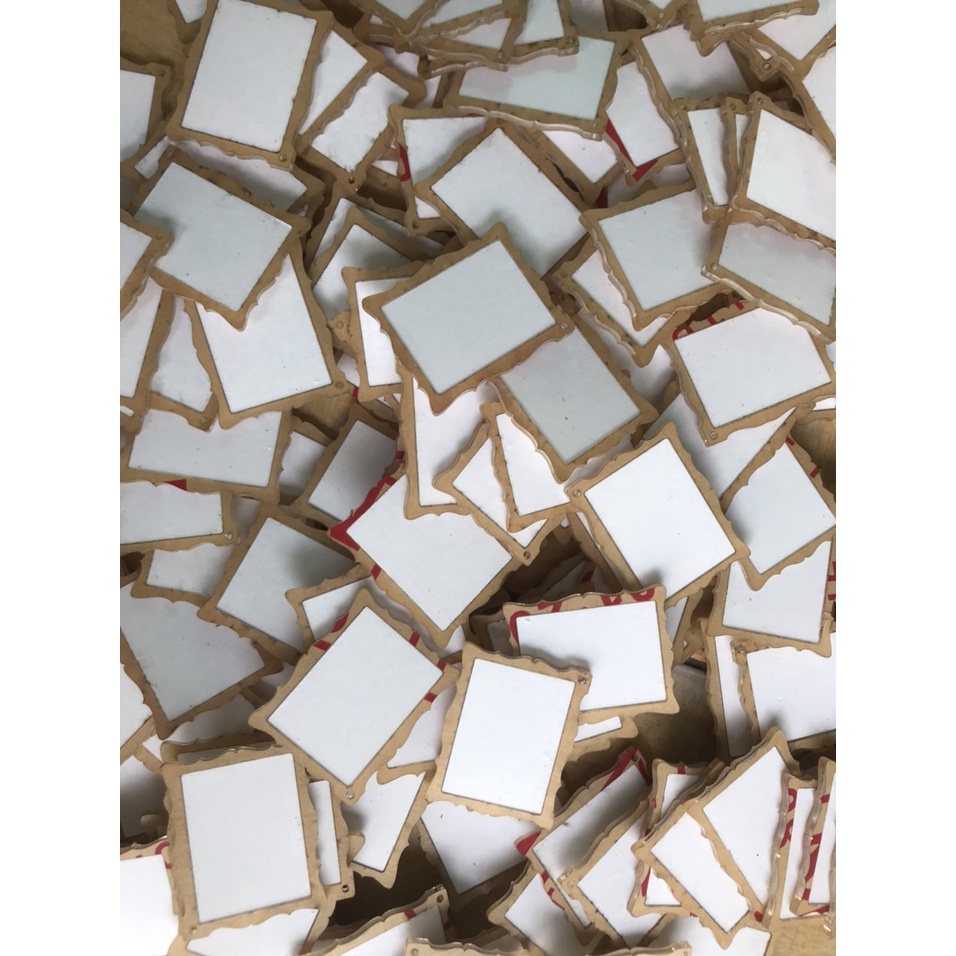 Phôi móc khóa IN CHUYỂN NHIỆT - viền mica 3mm trong suốt cắt hoa văn 5 mẫu. in 2 mặt bóng đẹp như mica