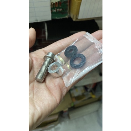 Chân xoay kiếng 360 gắn xe máy .