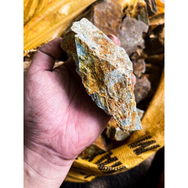 Đá Trầm Suối Nâu (1KG) Setup Bể Thuỷ Sinh,Tiểu Cảnh Bán Cạn, Trang Trí Bể Cá Cảnh