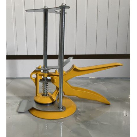 kích chân gạch ốp tường, con đội gạch