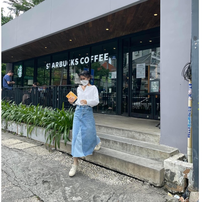 TheBlueTshirt - Váy Jeans Suông Nữ Màu Xanh Nhạt -1970s Denim Midi Skirt - Flower Child Wash