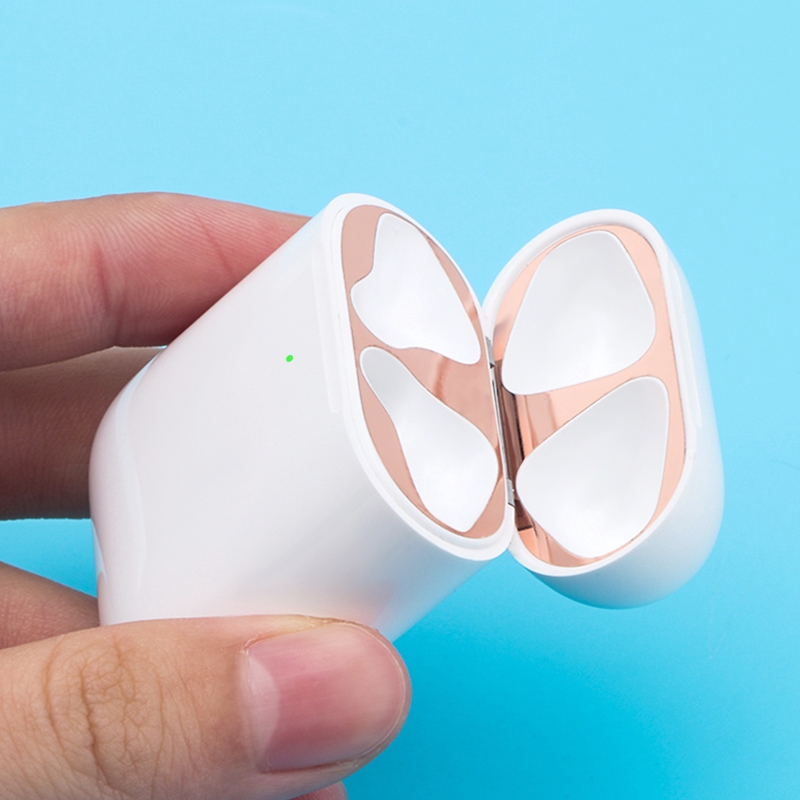 Miếng Dán Kim Loại Chống Bụi Cho Hộp Đựng Tai Nghe Airpods