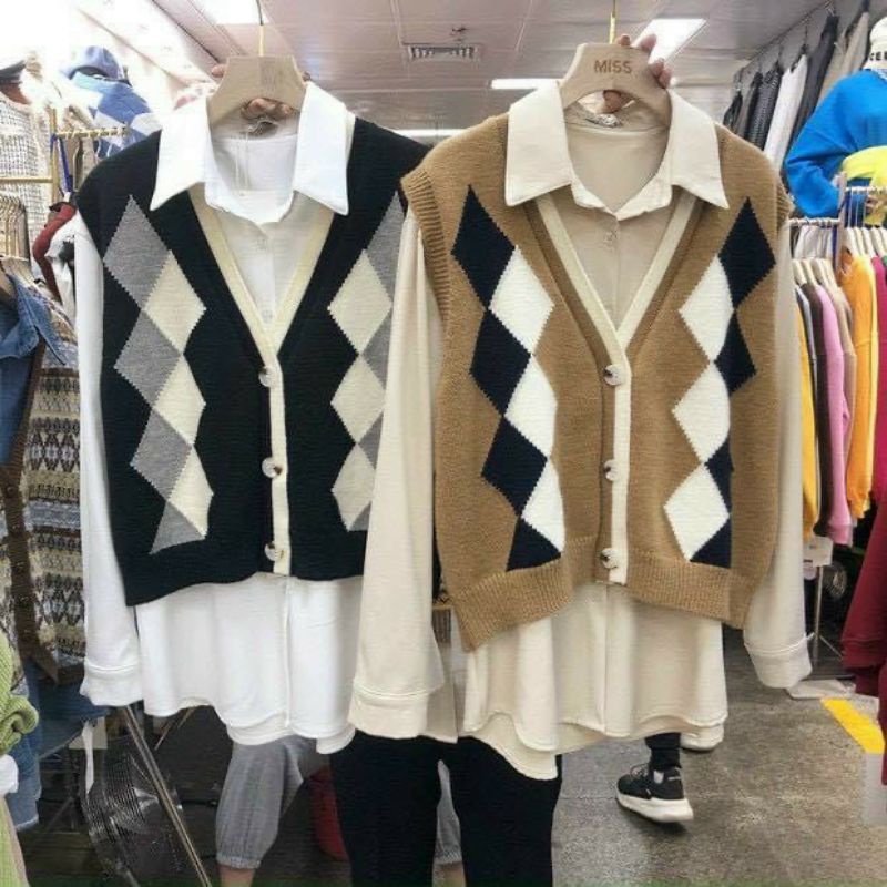 Áo len gile nữ - hình quả trám khuy