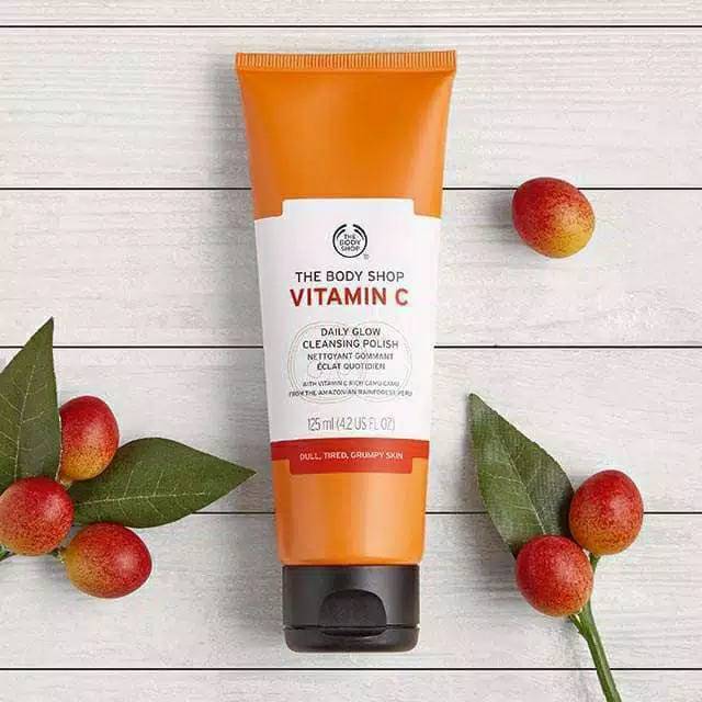 THE BODY SHOP (Hàng Mới Về) Sơn Bóng Vitamin C Làm Sạch Cơ Thể Hàng Ngày Tiện Dụng