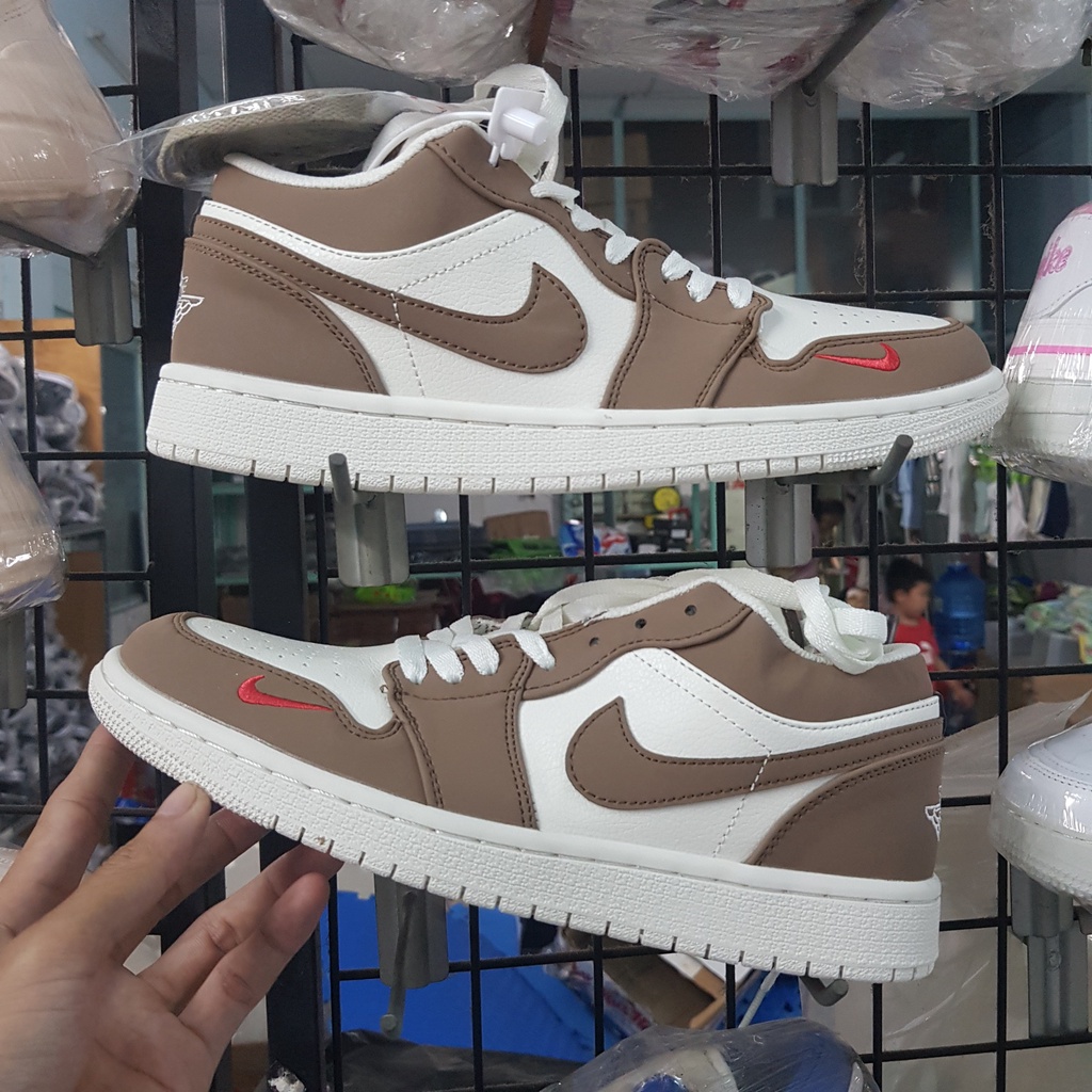 Giầy Thể Thao JorDan Trung R1:1 Nâu Trắng [ Full Box ] Nam, Nữ - Sneaker JD Cao Cấp