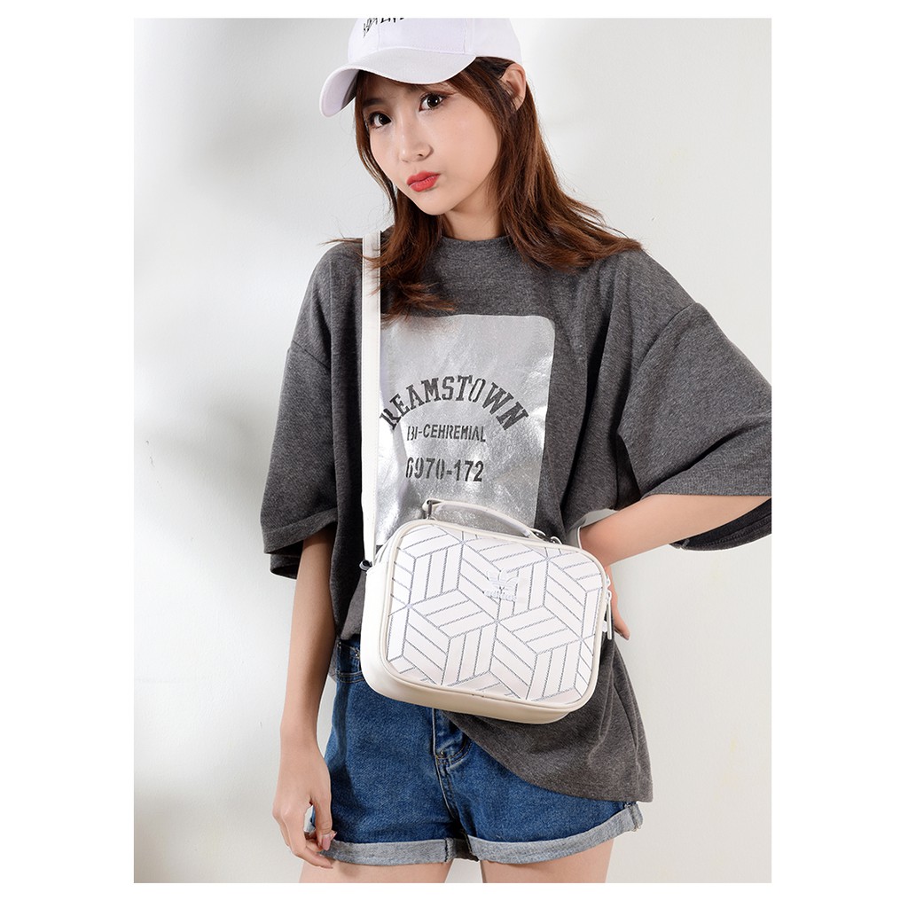 Túi Đeo Chéo Adidas Da Pu Phối Dây Kéo Phong Cách Năng Động Thời Trang Cho Phụ Nữ