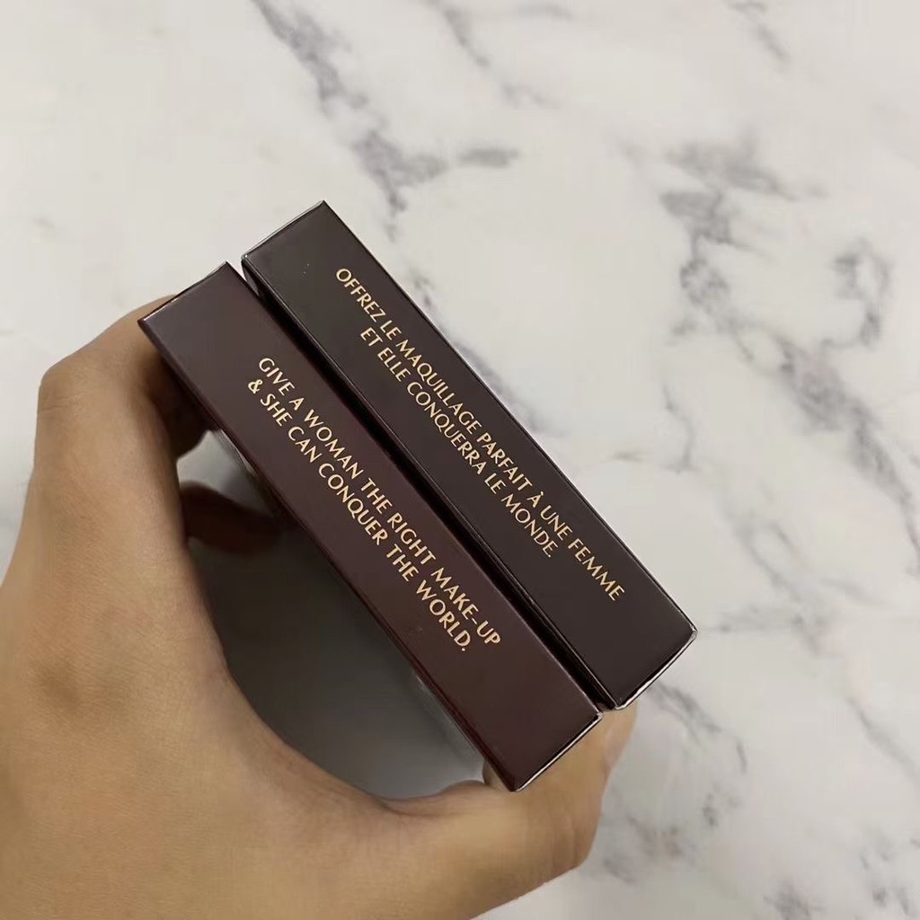 CHARLOTTE TILBURY  Phấn Phủ Dạng Nén 8 g Không Tì Vết