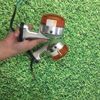 Bộ củ xi nhan Sau xe CUB đời mới - b924