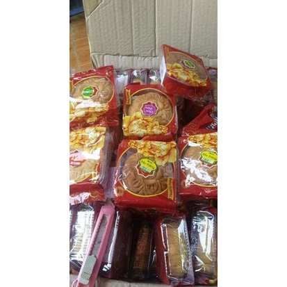 Banh trung thu thanh dung com bo 5 cai