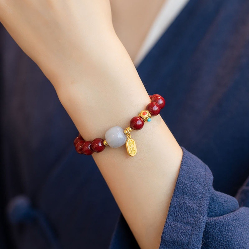Vòng tay chu sa giả có mặt nhỏ đơn giản cho nữ mừng năm mới