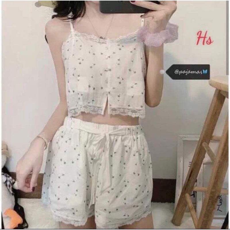 Sét đồ bộ viền ren áo 2 dây cài cúc và quần short ống rộng chun buộc nơ, hoạ tiết hoa nhí xinh xắn, có ảnh và video thật