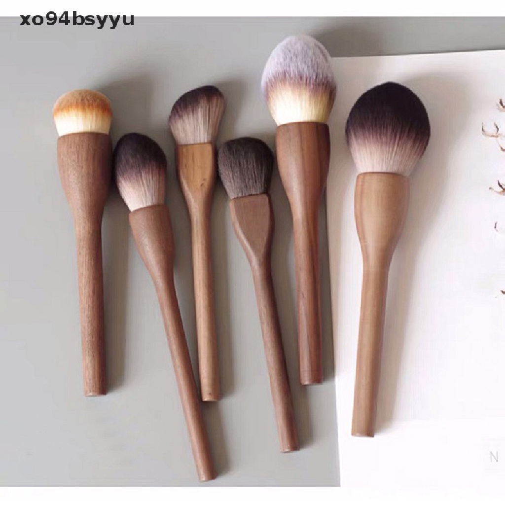 1 Cọ Trang Điểm Xo94Bsyu Tay Cầm Bằng Gỗ Óc Chó Cao Cấp