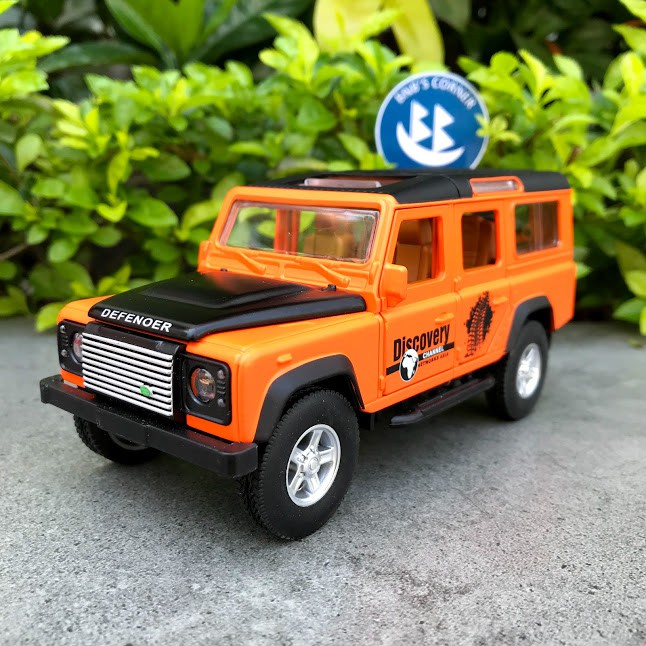 [BNB's Corner] Xe mô hình 1:32 Land Rover (Range Rover) Defender hãng Mini Auto - no box