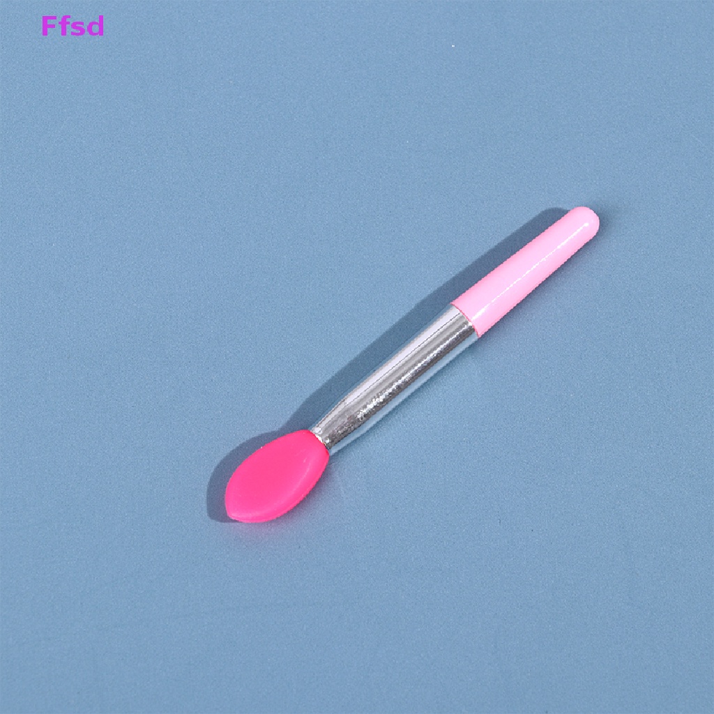 1 Cọ Trang Điểm Bằng Silicon Mềm Chuyên Dụng Chất Lượng Cao