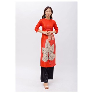 Áo Dài Cách Tân, Áo Dài Nữ Gấm Lụa Màu Đỏ In Hình Chiếc Lá, Đường May Tinh Tế Sang Trọng Cho Phái Nữ