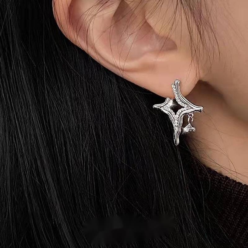 Bông Tai Ngôi Sao Bốn Cánh Bằng Kim Loại Nhẹ Cao Cấp Phong Cách Đường Phố Sang Trọng Dành Cho Nữ