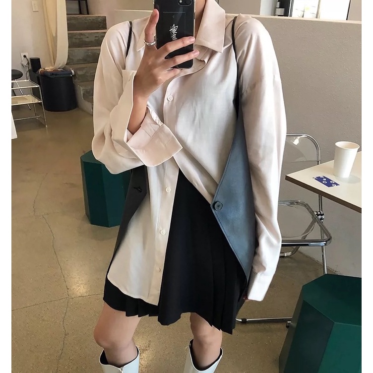 Áo yếm da khuy cài phong cách Hàn Quốc