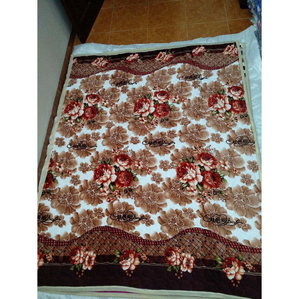 Thảm nỉ trải giường hoa văn 180x200cm
