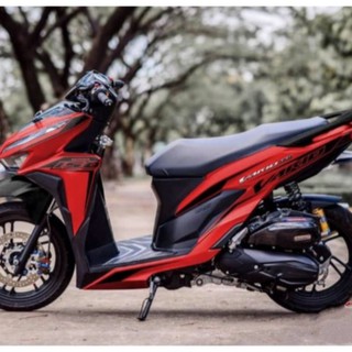 Tem trùm vario 150 đỏ đen màng nhám cá tính