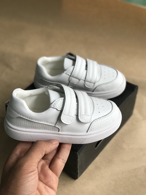 Giày Thể thao Hàn Quốc cho bé