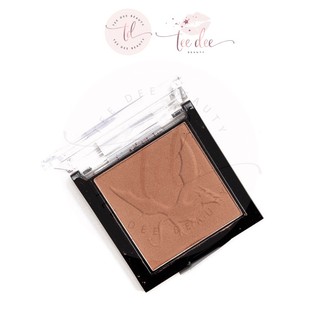 Phấn tạo khối Wet n Wild Bronzer màu Bronze Dynasty