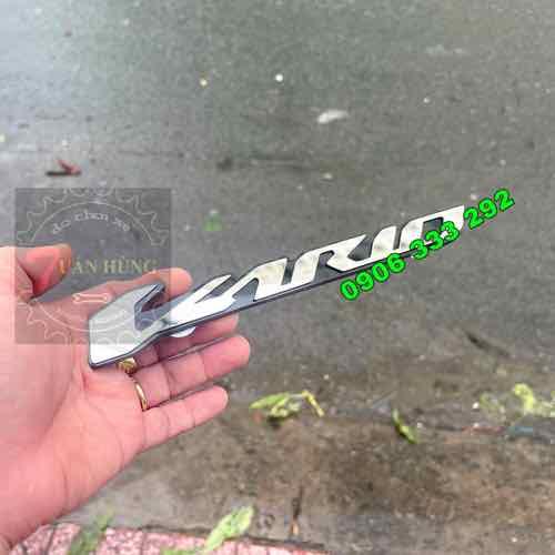 Bảng tên chữ VARIO mica đủ màu