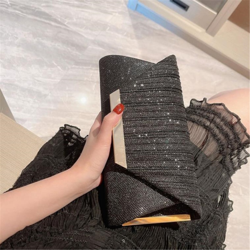 Túi Xách Đeo Chéo Thời Trang Sang Trọng Cho Nữ