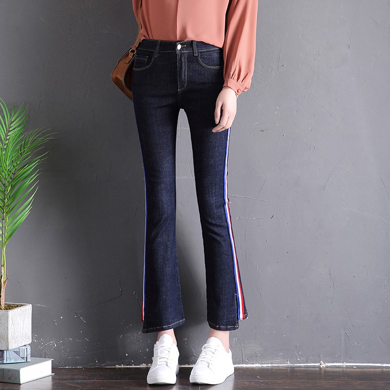 Quần Jeans Dài Xẻ Tà Viền Sọc Bên Hông