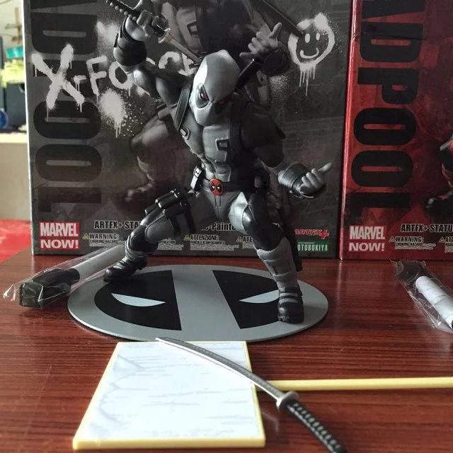 Tượng mô hình nhân vật Deadpool phong cách chibi