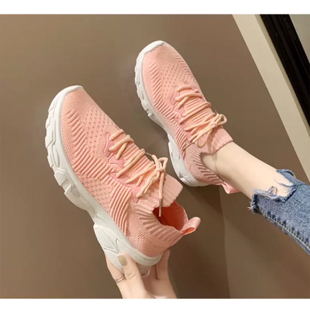 Sỉ giày thể thao nữ