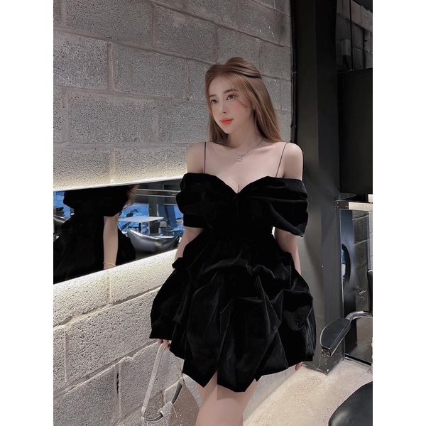 Đầm nhung đen 2 dây rớt vai xoè phồng nhún xếp alohashop91