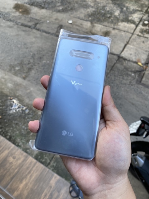 KÍNH LƯNG CHÍNH HÃNG LG V40