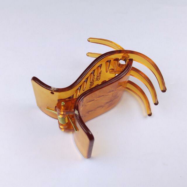 KẸP CÀNG CUA LOẠI ĐẸP | VIDEO THẬT | KISS PLAZA